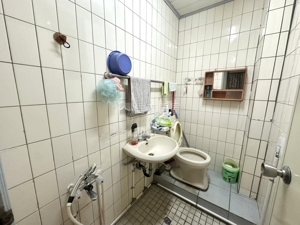 民族商圈靜巷三房美寓房屋室內格局與周邊環境