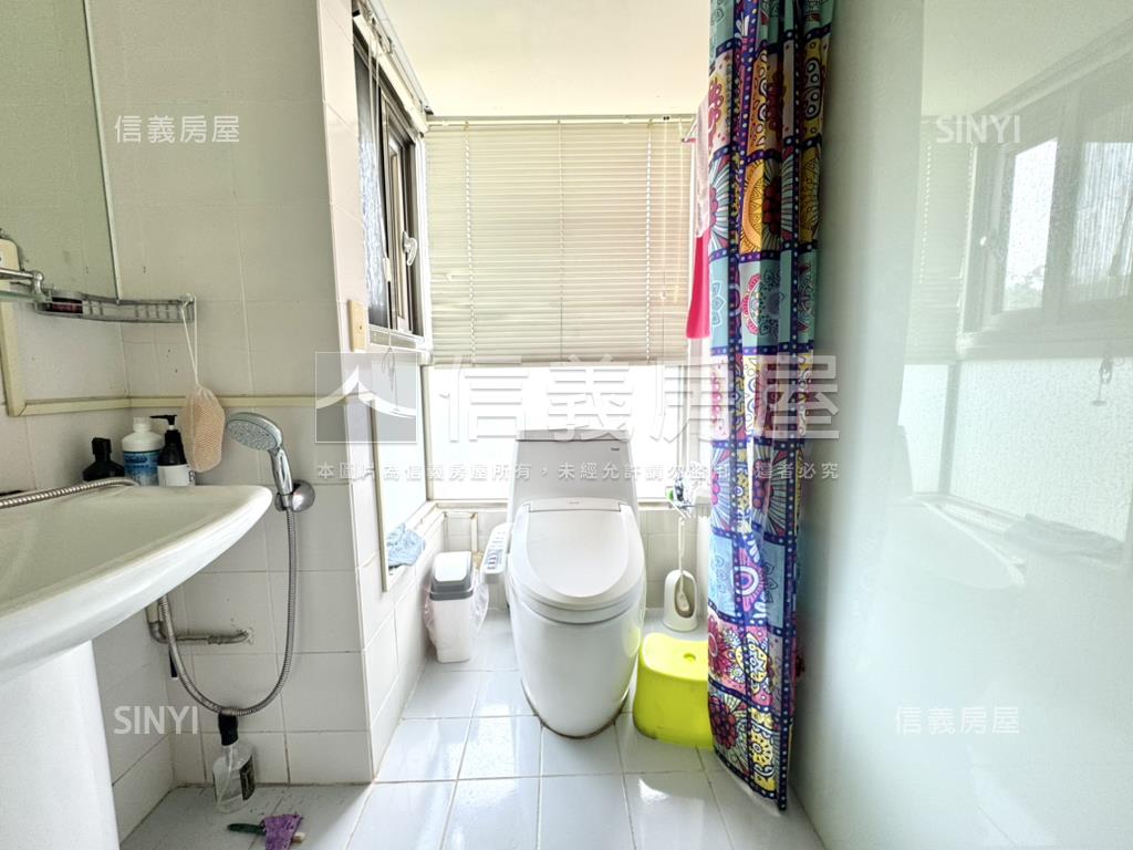 江波Ａ區豪景三房房屋室內格局與周邊環境