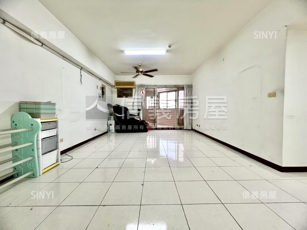 歸仁市中心大三房平車房屋室內格局與周邊環境