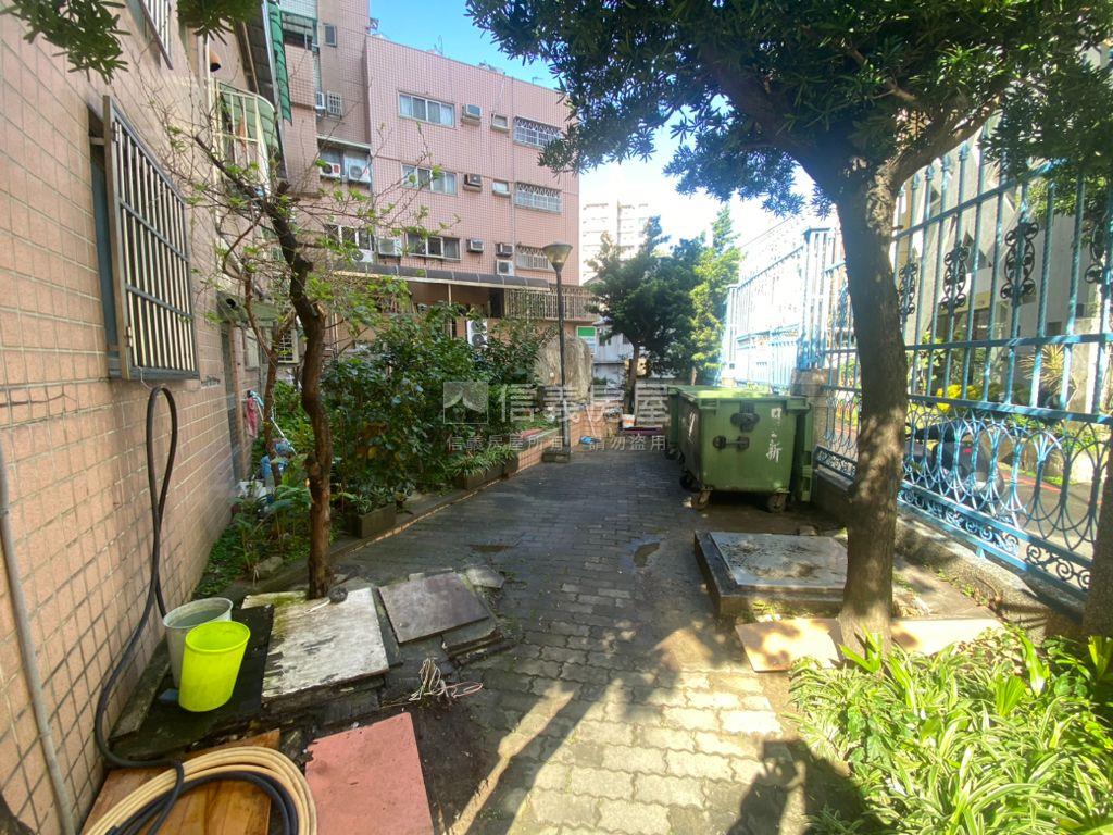 仕康家誠意出售房屋室內格局與周邊環境