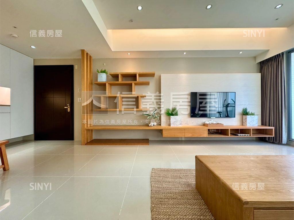 專任御天地外棟高樓美裝潢房屋室內格局與周邊環境