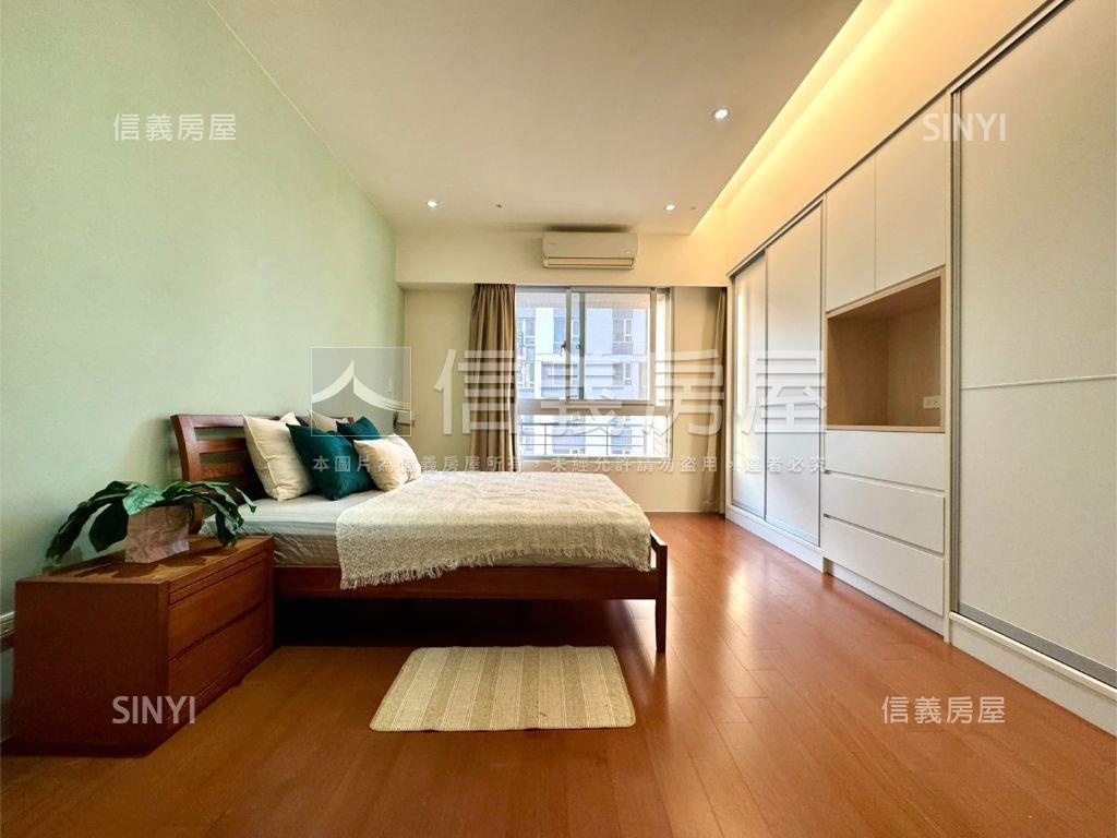 專任御天地外棟高樓美裝潢房屋室內格局與周邊環境