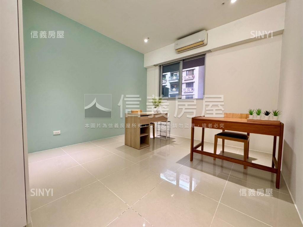 專任御天地外棟高樓美裝潢房屋室內格局與周邊環境