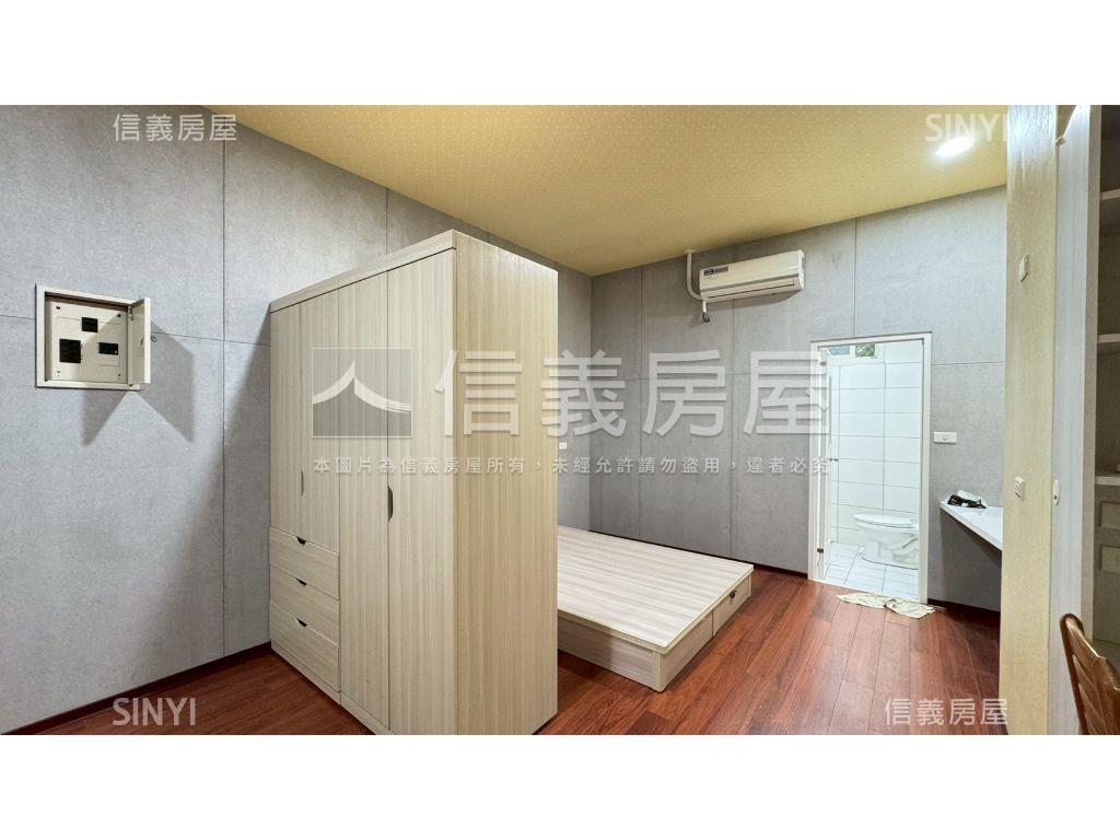 專任向上路近草悟道金店面房屋室內格局與周邊環境