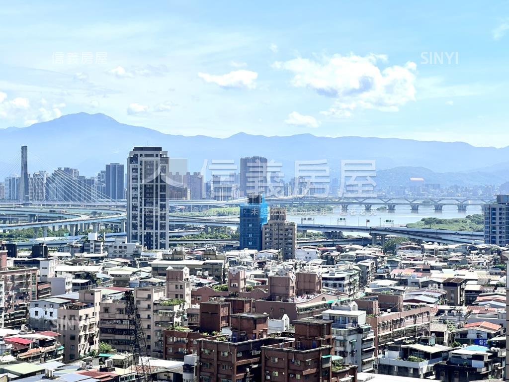 台灣世家．樓中樓帝王景觀房屋室內格局與周邊環境