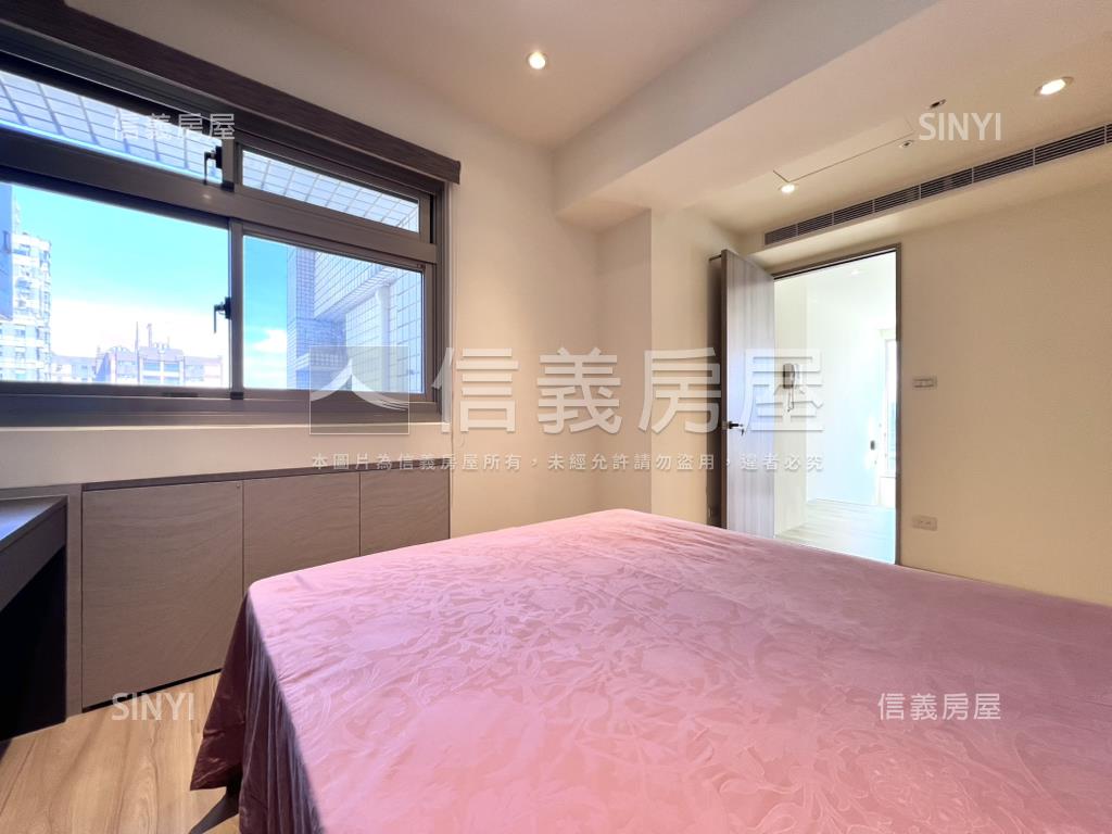 台灣世家．樓中樓帝王景觀房屋室內格局與周邊環境