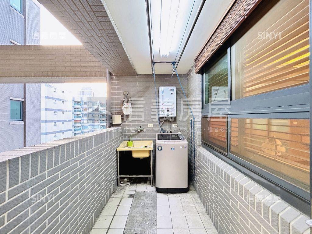 天蔚㊣國小旁高樓大坪數房屋室內格局與周邊環境
