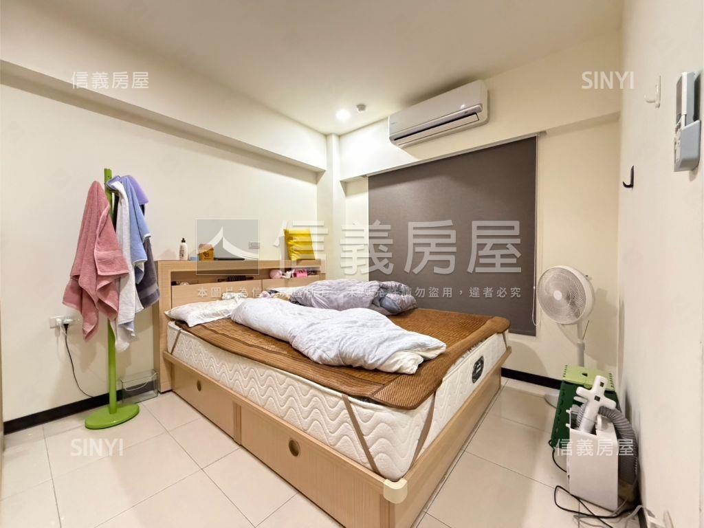 １８甲精美假期四房車位房屋室內格局與周邊環境
