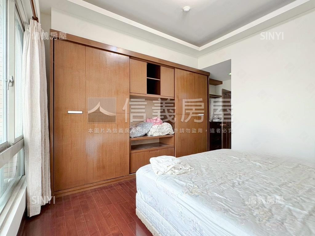 農十六現代京城｜三房平車房屋室內格局與周邊環境