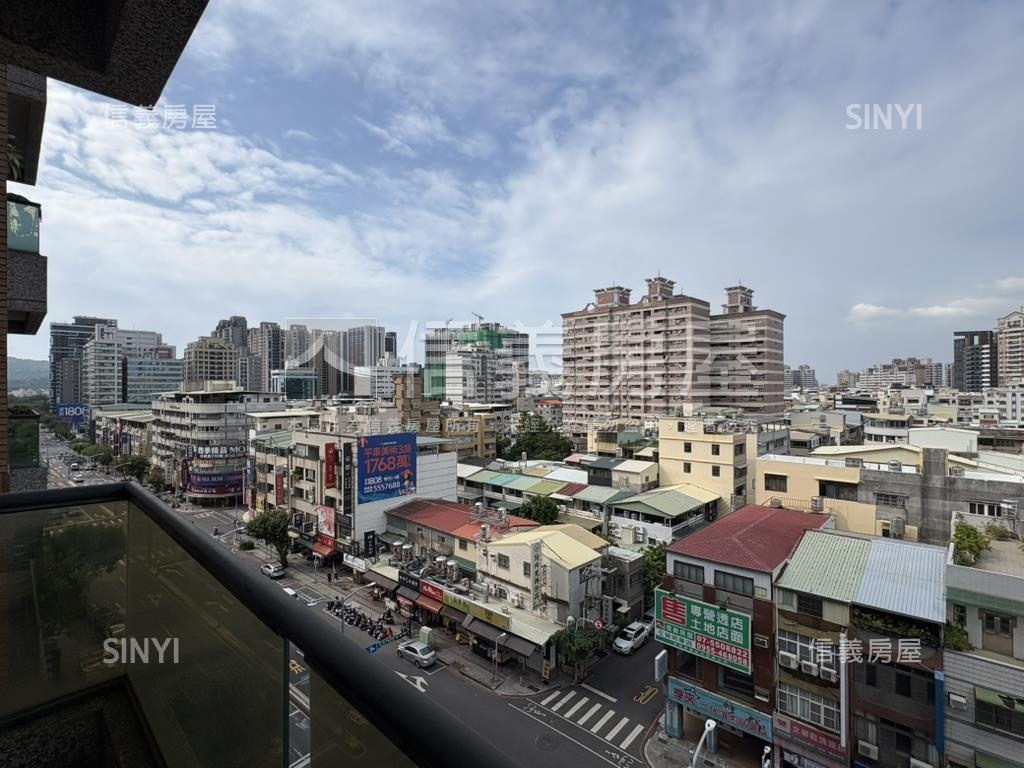 農十六現代京城｜三房平車房屋室內格局與周邊環境