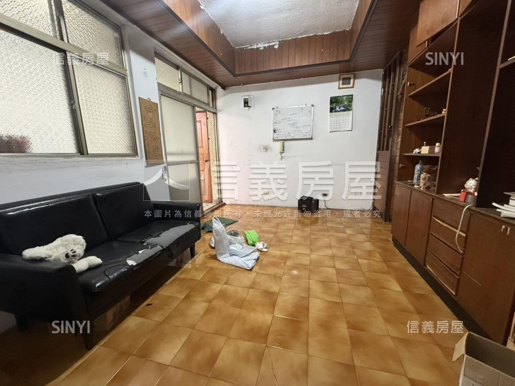 新豐四樓邊間公寓房屋室內格局與周邊環境