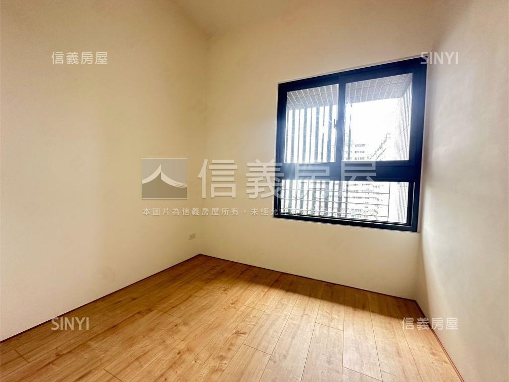國聚之見全新未住視野戶房屋室內格局與周邊環境