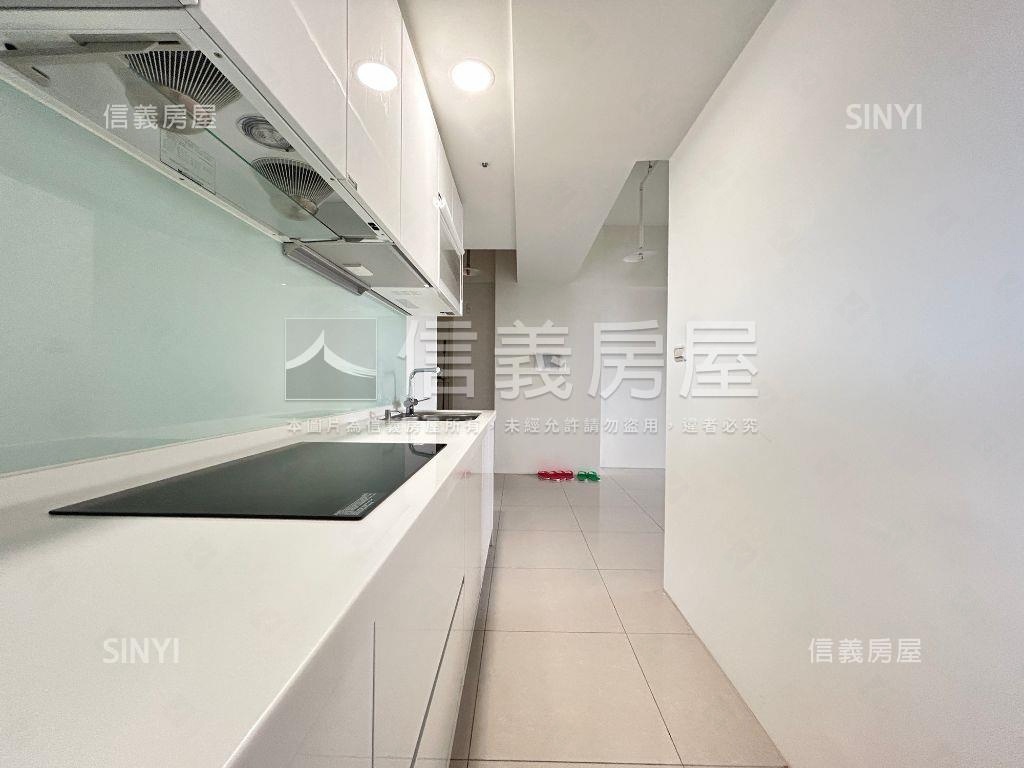 國聚之見全新未住視野戶房屋室內格局與周邊環境