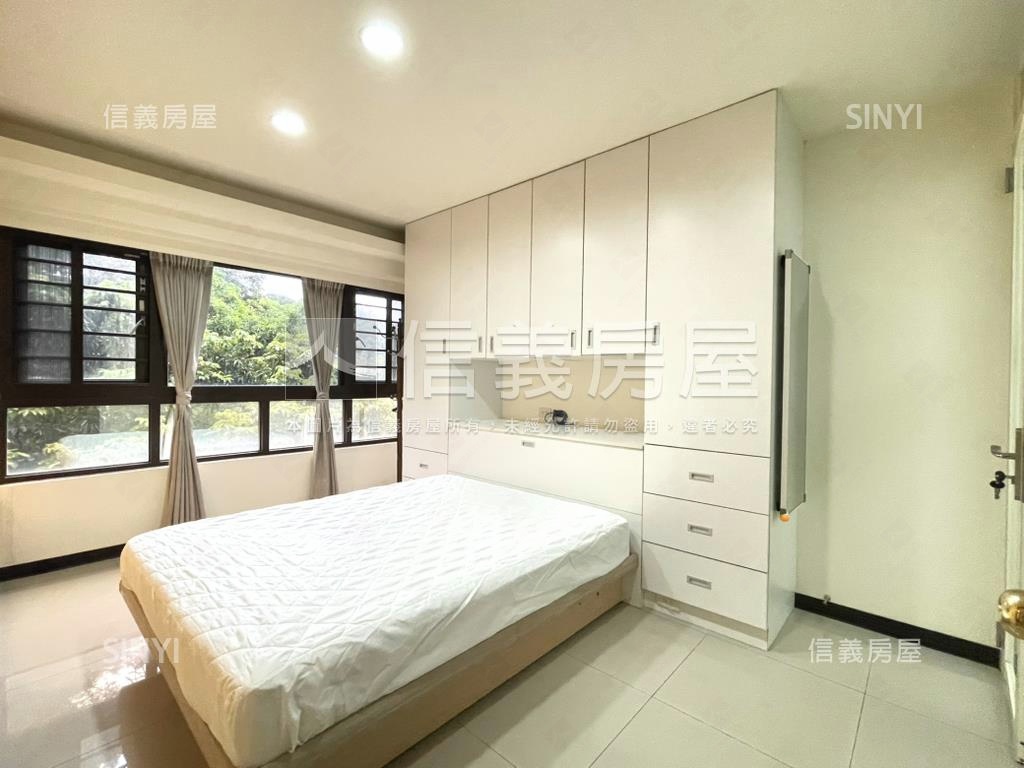 美麗國山嵐景觀美屋房屋室內格局與周邊環境