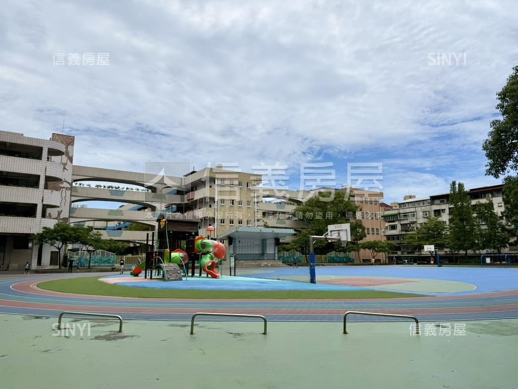 大三房明星學區低樓層三樓房屋室內格局與周邊環境