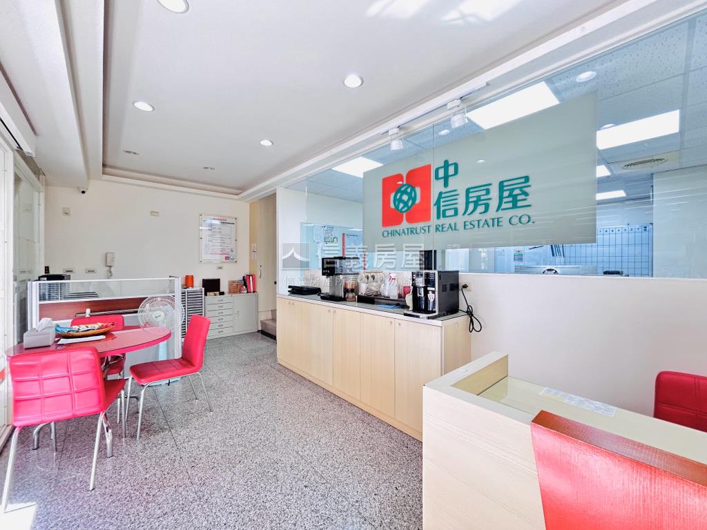 竹城富士店面房屋室內格局與周邊環境