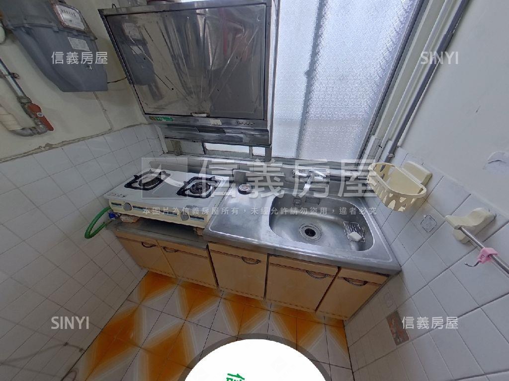 國泰植物園華廈房屋室內格局與周邊環境