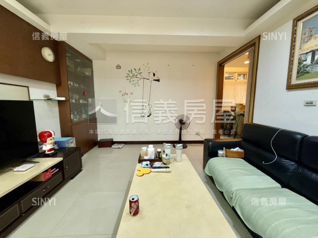 方正前後陽台大３房房屋室內格局與周邊環境