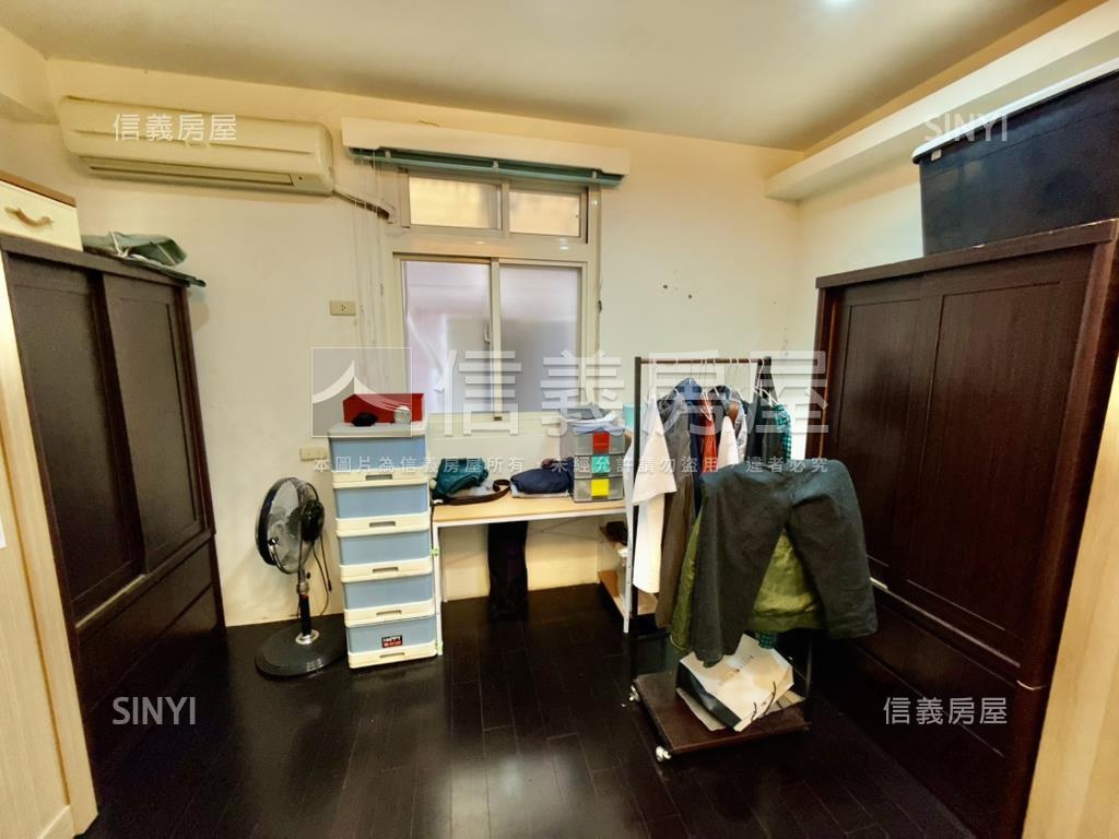 方正前後陽台大３房房屋室內格局與周邊環境