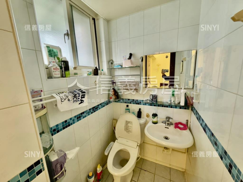 方正前後陽台大３房房屋室內格局與周邊環境