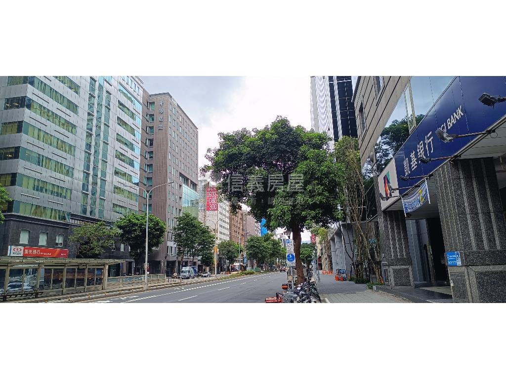正松江路黃金透天房屋室內格局與周邊環境