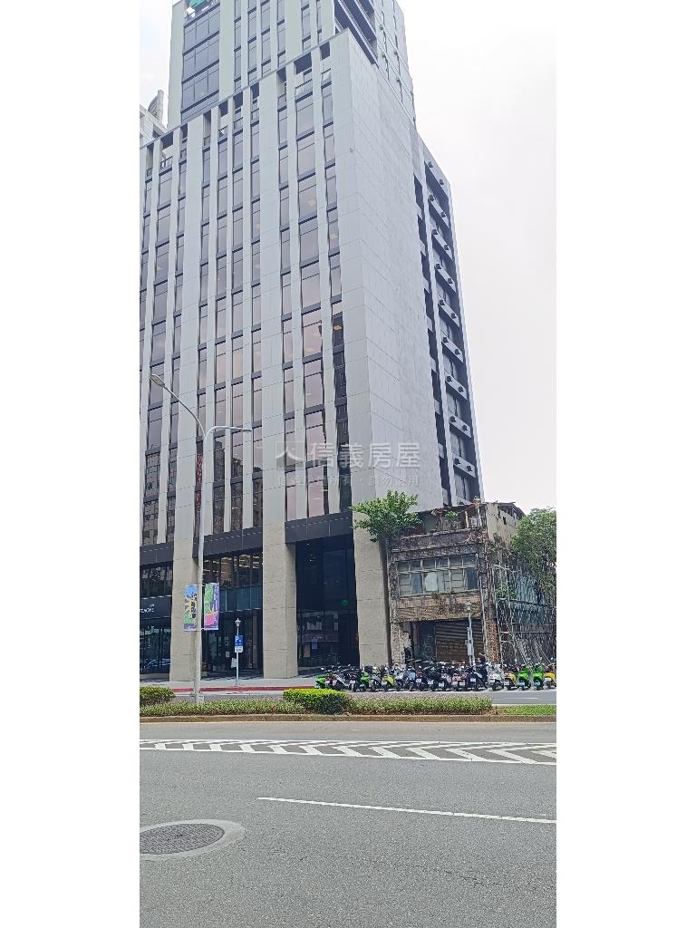 正松江路黃金透天房屋室內格局與周邊環境