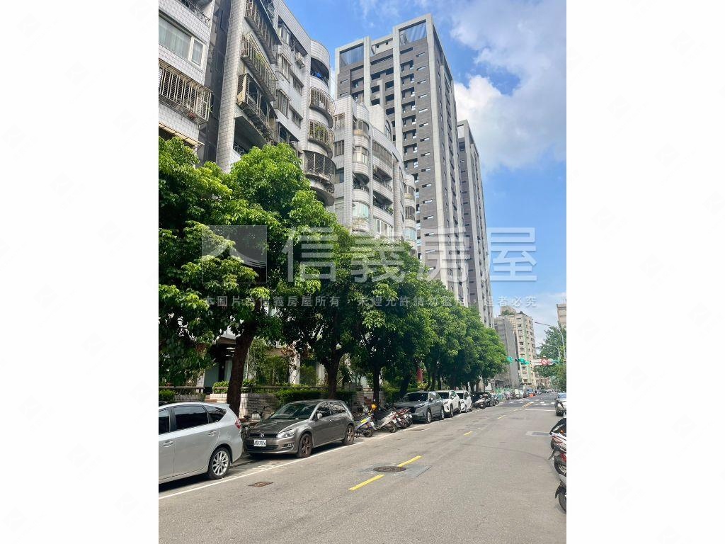 雙敦多功能店辦１樓房屋室內格局與周邊環境