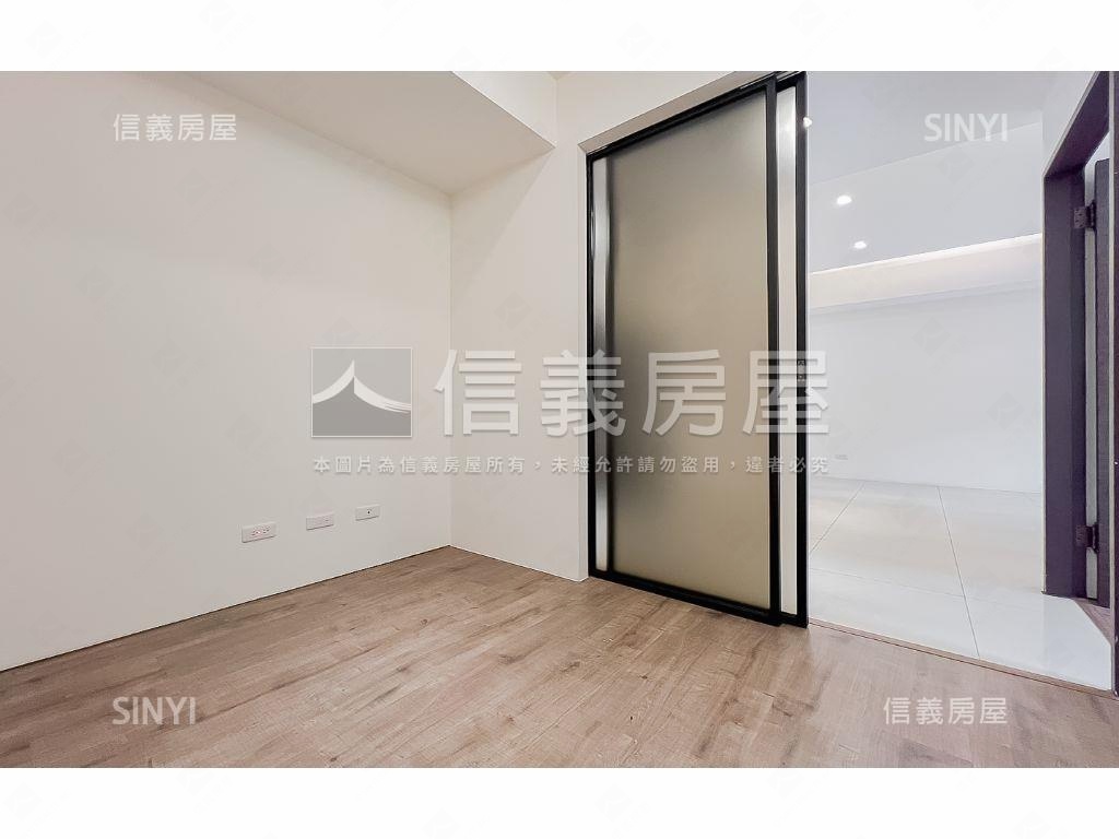 夯水湳森ＭＯＭＡ三房平車房屋室內格局與周邊環境