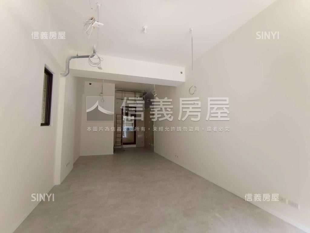 大同學區近捷運挑高店面房屋室內格局與周邊環境