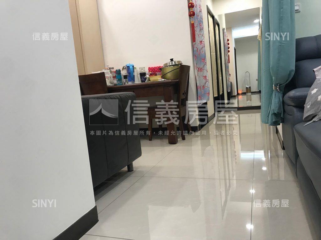 五華悅高樓景觀戶房屋室內格局與周邊環境