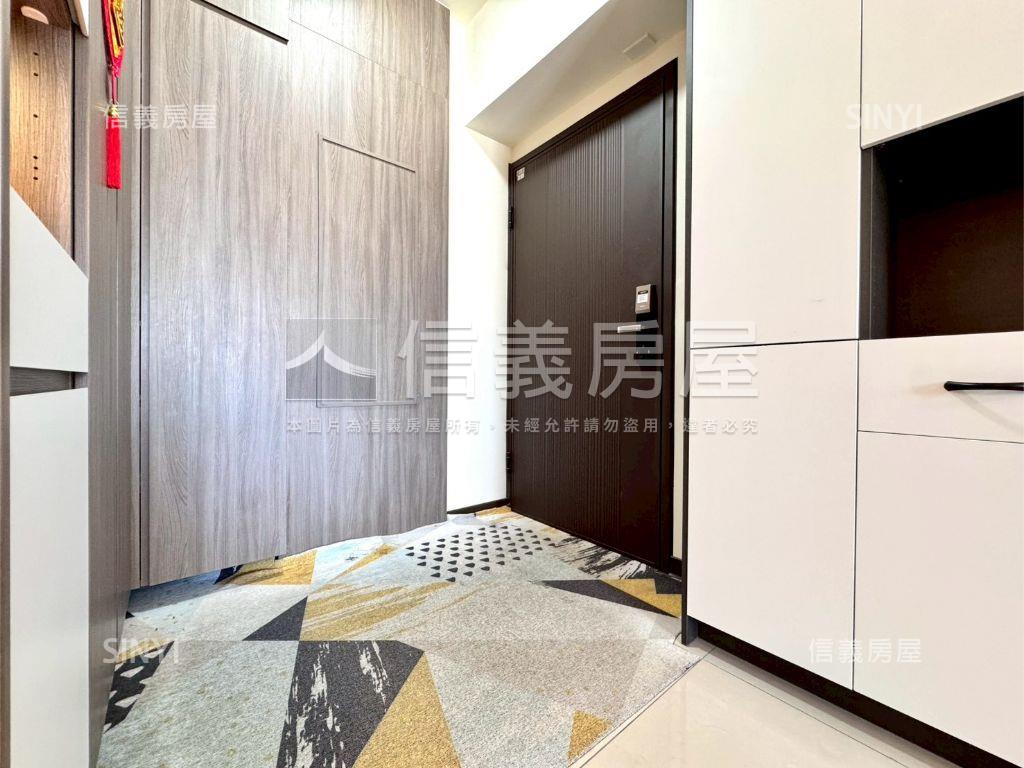 高樓層久樘四房稀有釋出！房屋室內格局與周邊環境