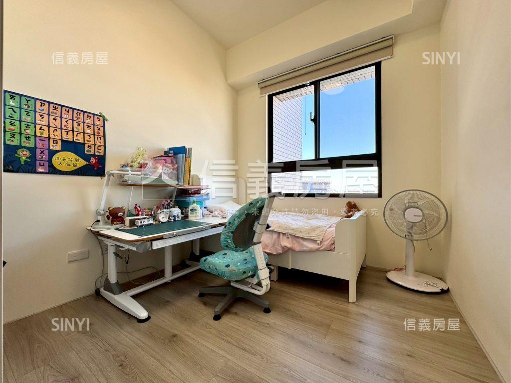 高樓層久樘四房稀有釋出！房屋室內格局與周邊環境