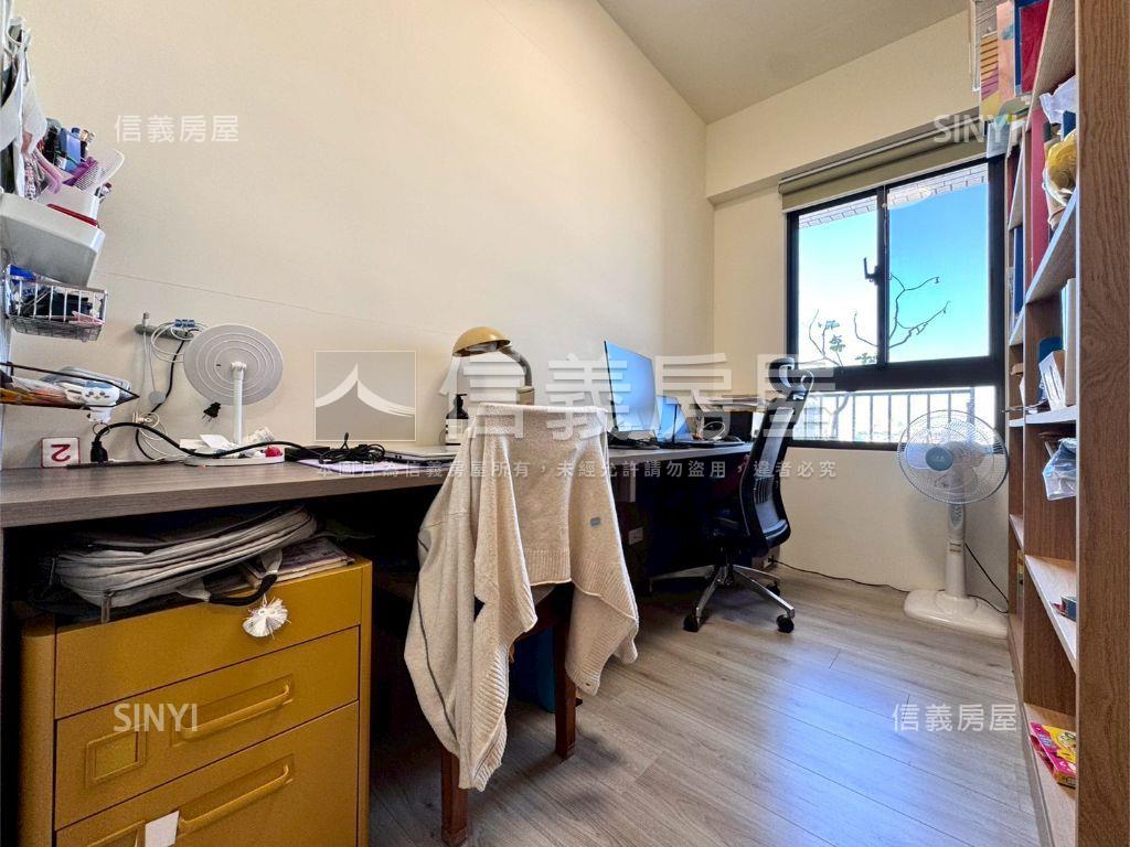 高樓層久樘四房稀有釋出！房屋室內格局與周邊環境
