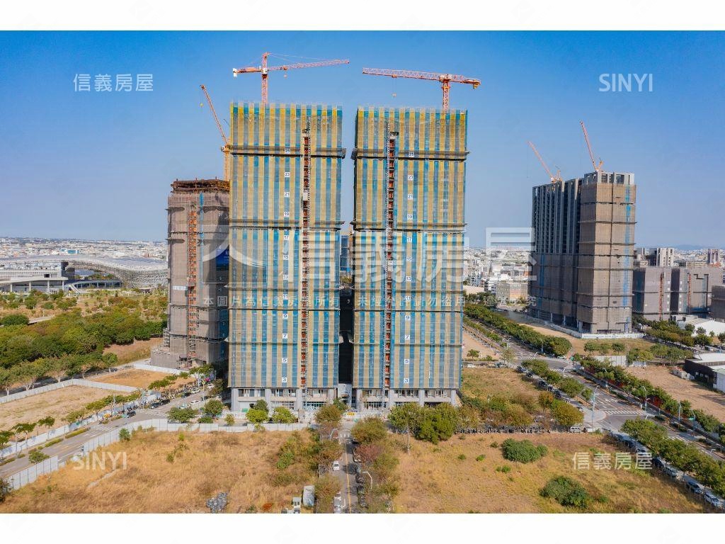 中央公園邊間２房平車房屋室內格局與周邊環境