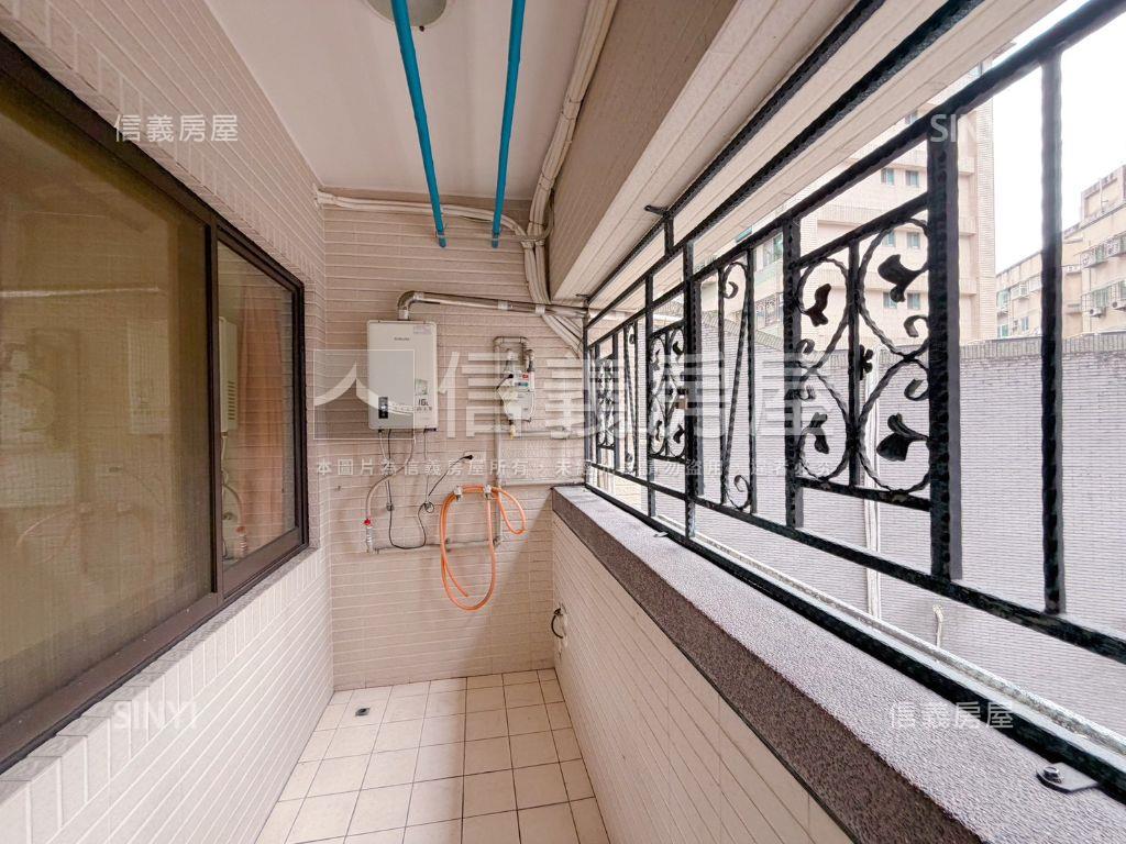 伊登花園。方正３房帶車位房屋室內格局與周邊環境