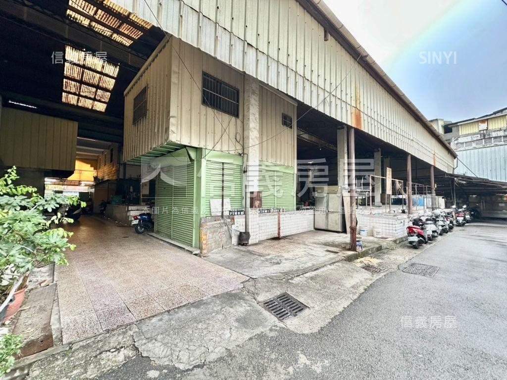 近捷運民有市場用地房屋室內格局與周邊環境