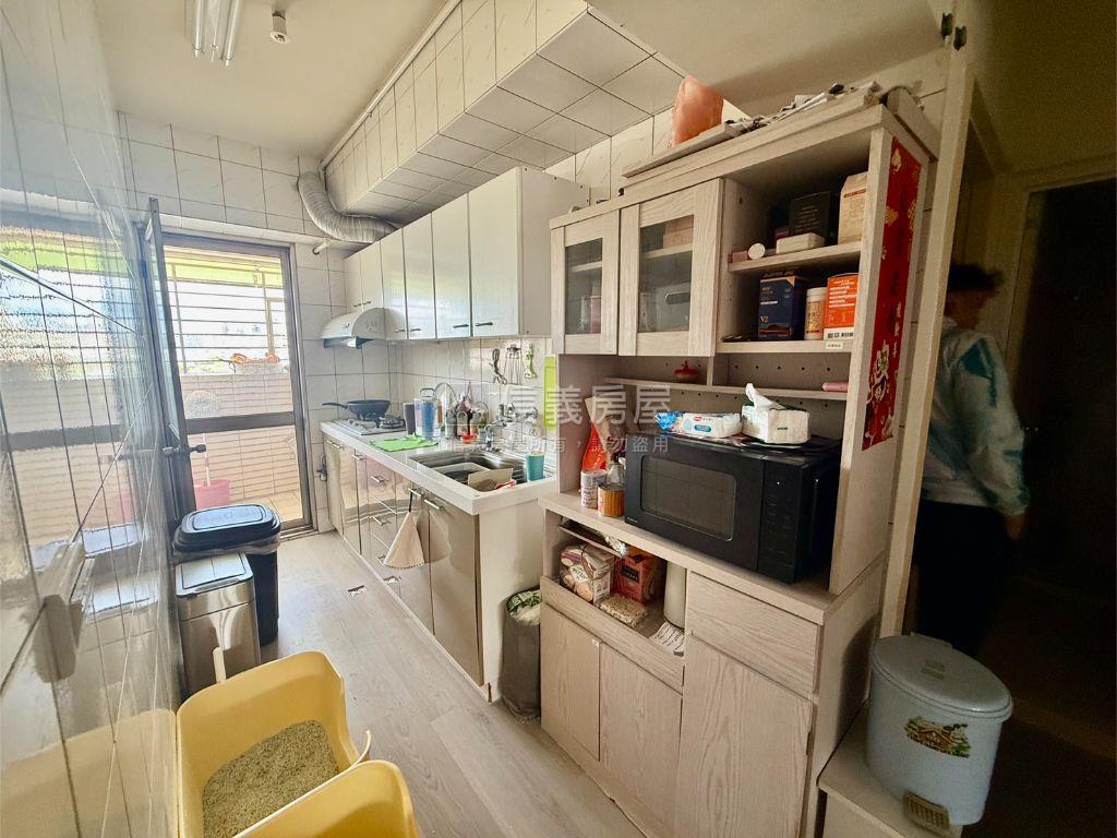 低於行情三房房屋室內格局與周邊環境