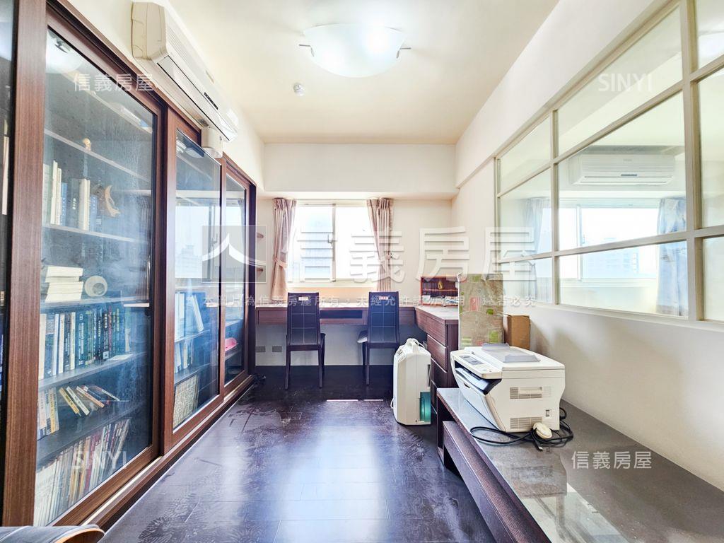 近元生國小高樓層三房車位房屋室內格局與周邊環境