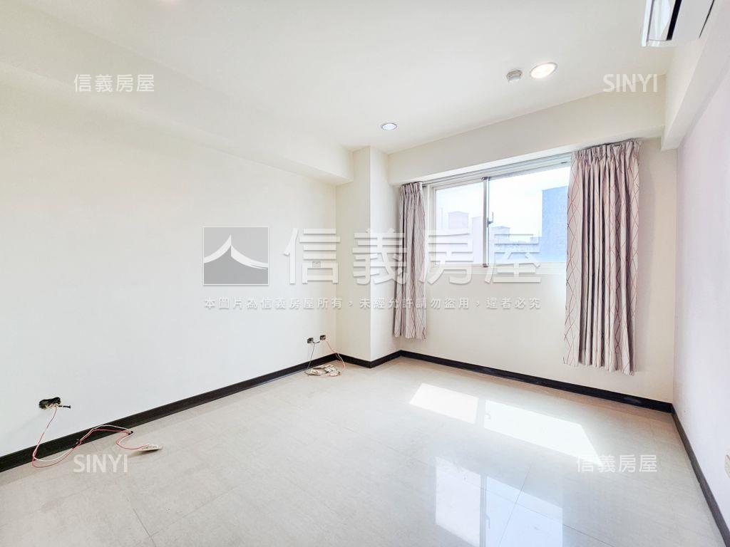 近元生國小高樓層三房車位房屋室內格局與周邊環境