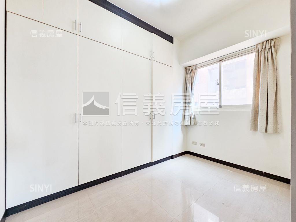 近元生國小高樓層三房車位房屋室內格局與周邊環境