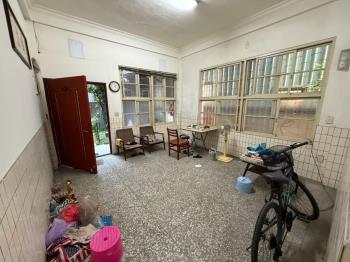 中國醫大地坪庭院透天