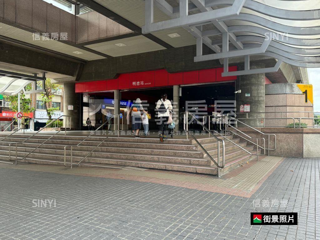 中國名門改建大樓房屋室內格局與周邊環境