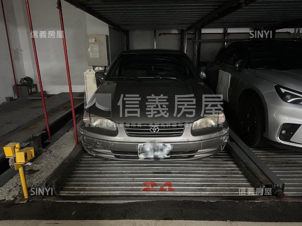 喜多新婚３房車位房屋室內格局與周邊環境