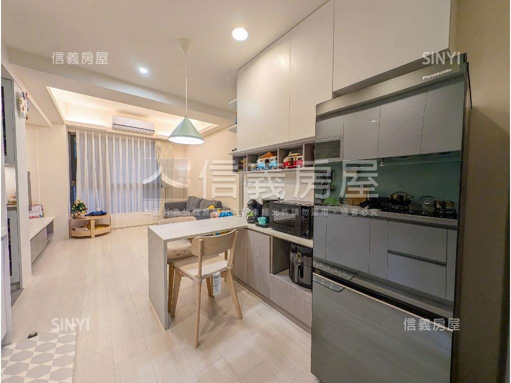 合峰曜境美裝潢２房大車位房屋室內格局與周邊環境