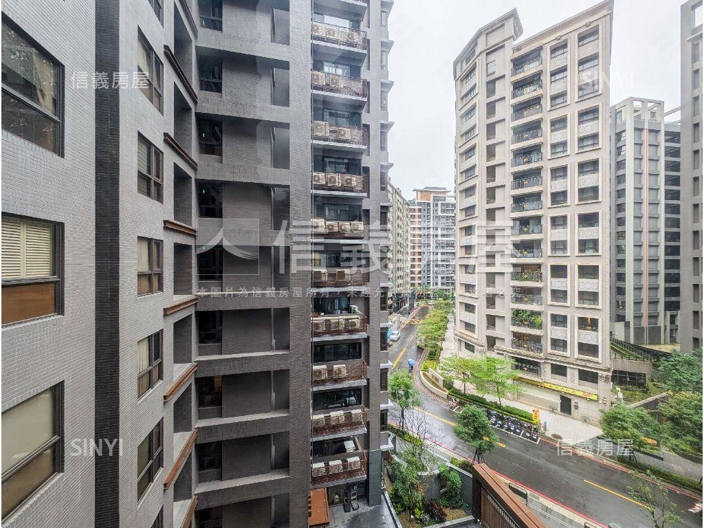 合峰曜境美裝潢２房大車位房屋室內格局與周邊環境