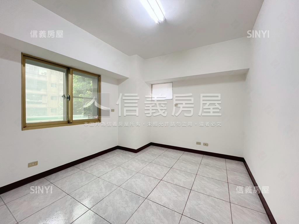 快意通稀有釋出３房房屋室內格局與周邊環境