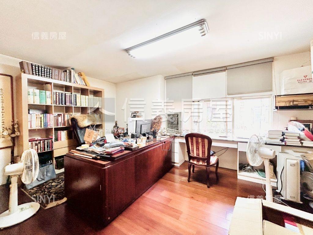 南屯大墩高第臨路透天房屋室內格局與周邊環境