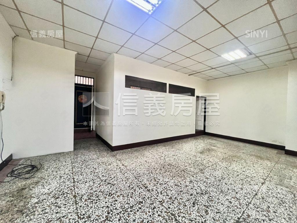 推★近市區低總價店面房屋室內格局與周邊環境