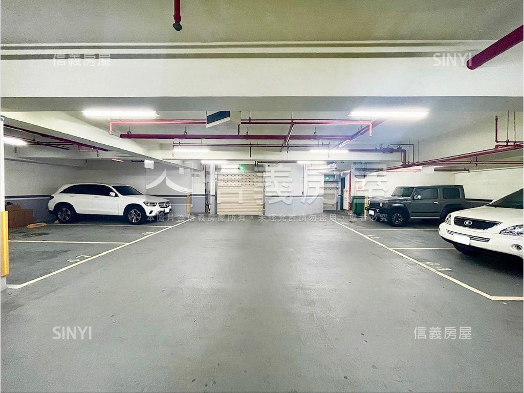 六本木◆機械平面大車位房屋室內格局與周邊環境