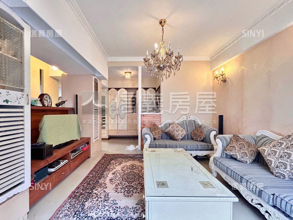 上城樓中樓平車位房屋室內格局與周邊環境